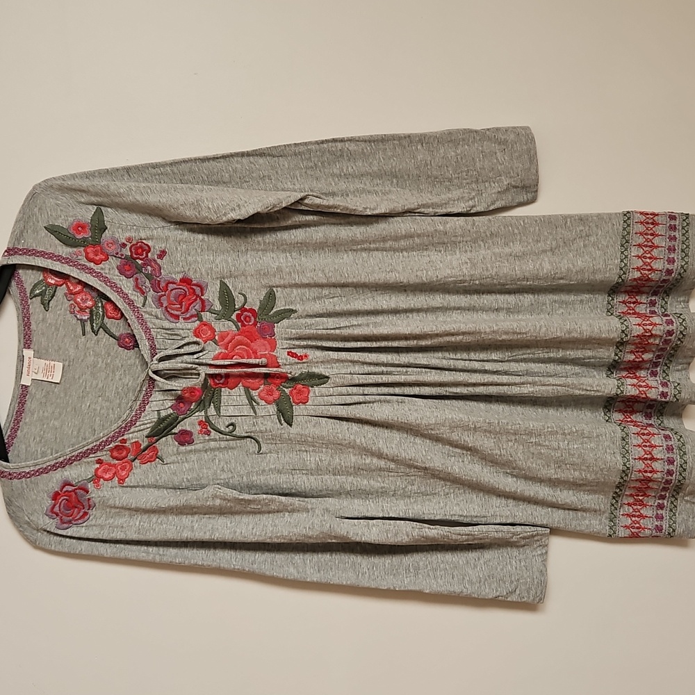 Sundance Pink and Gray Embellished Pleated Long Sleeve Sweater Dress
